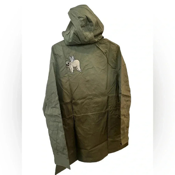 Her Universe Marvel Ms. Marvel Patch Anorak Jacket - Picture 3 of 6